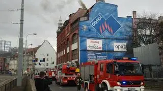 Pożar sadzy w kominie w centrum Wrocławia