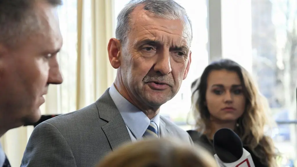 Broniarz: nie ma żadnych przesłanek żeby dyskutować o zawieszeniu strajku