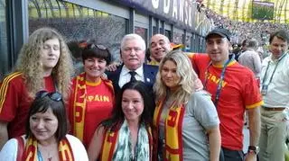 Lech Wałęsa podczas meczu Hiszpanów i Włochów w Gdańsku