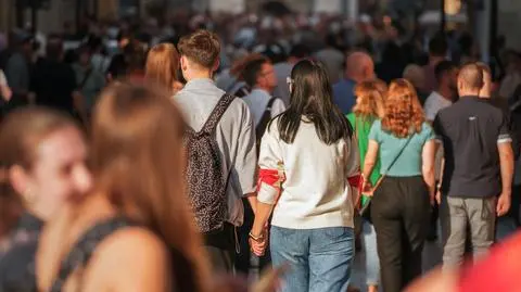 Młodzi wyborcy kluczowi dla wyborów prezydenckich. Raport
