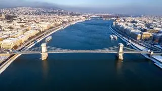 Węgry udzieliły azylu dwójce Polaków. Człowiek Orbana był w MSZ, pytania pozostają