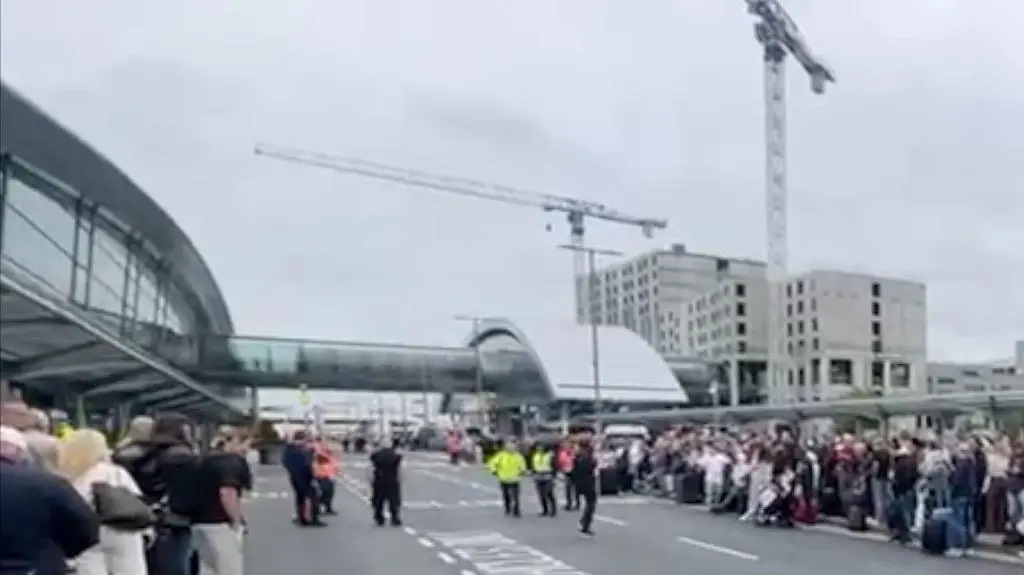 Ewakuacja na lotnisku w Dublinie