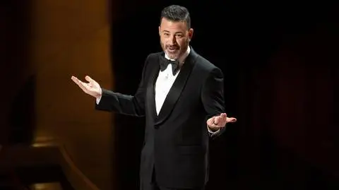 Jimmy Kimmel prowadzi transmisję na żywo z 96. ceremonii wręczenia Oscarów 10 marca 2024 r.