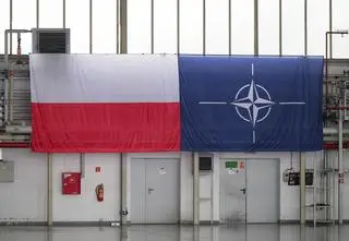 "Die Welt" o możliwym celu pięciu rosyjskich dronów w Polsce