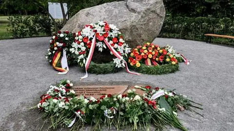 Tymczasowy pomnik upamiętniający polskie ofiary II wojny światowej pod okupacją niemiecką