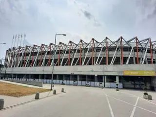Władze spółki stadionowej podpisały umowę