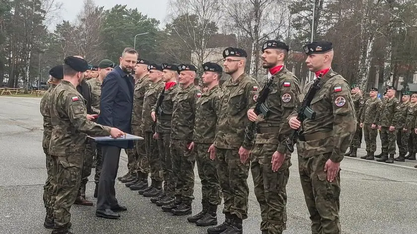 Polscy żołnierze na Łotwie. Zapowiedź szefa MON