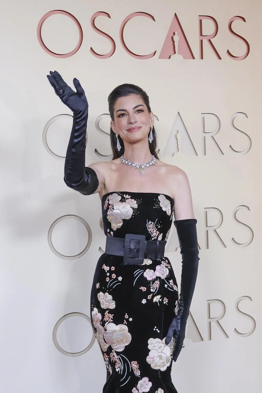 Anne Hathaway