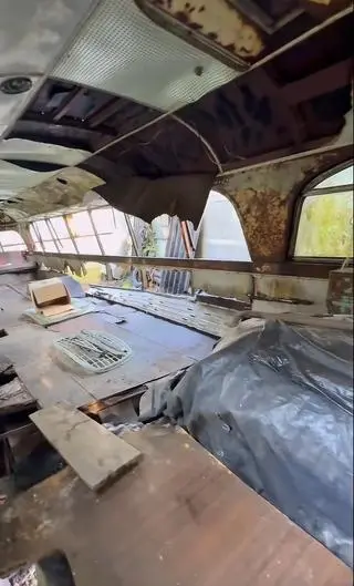 Unikatowy autobus z PRL-u odkryty