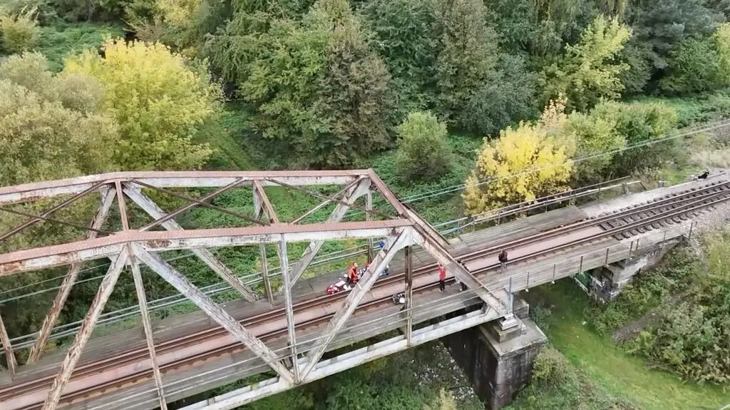 Wypadek na moście kolejowym