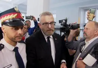 Braun już nie wejdzie do Sejmu. Tak brzmi zakaz