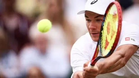 Niespodziewana zapaść Majchrzaka. Pierwszego seta wygrał 6:1 