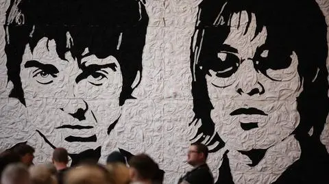 Mural z braćmi Gallagher w Cardiff
