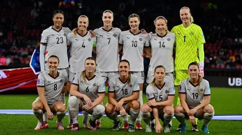 Wyjątkowa kadra. Ludzi do pomocy więcej niż piłkarek