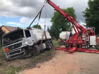 Zderzenie dwóch cystern pod Wołominem