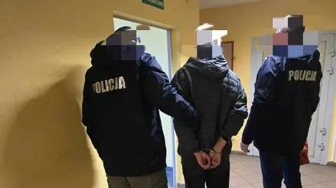 Policja zatrzymali 58-latka, który żądając pieniędzy groził wysadzeniem domu