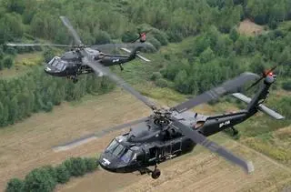 Śmigłowiec S-70i Black Hawk