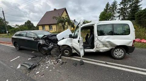 Czołowe zderzenie. Jaglisko