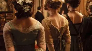 Jessica Brown Findlay, Laura Elizabeth Carmichael i Michelle Dockery