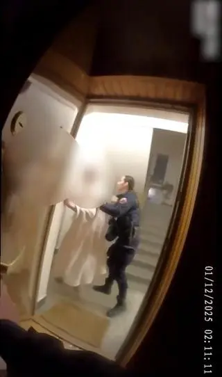 Pożar wybuchł w jednym z mieszkań w rejonie parku Krakowskiego w Krakowie