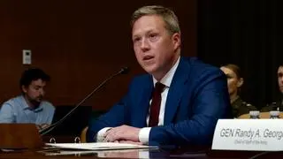 Sekretarz sił lądowych Stanów Zjednoczonych Dan Driscoll 