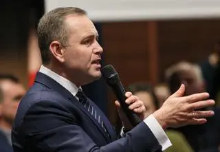 Nawrocki mówi o szczepieniach. Ekspertki komentują: wprowadza dezinformację