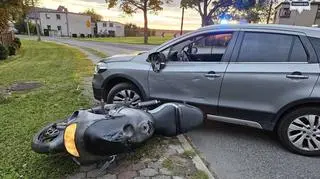 Policyjny pościg. Motocyklista uderzył w nieoznakowany radiowóz
