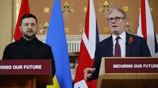 Wołodymyr Zełenski i Keir Starmer na konferencji po spotkaniu koalicji chętnych