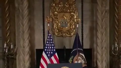 1902N002XR PIS DNZ RYDZEK TRUMP