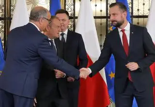Jak idzie rządowi rozliczanie poprzedników? Sondaż dla TVN24