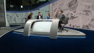 Oglądaj "Lożę prasową"