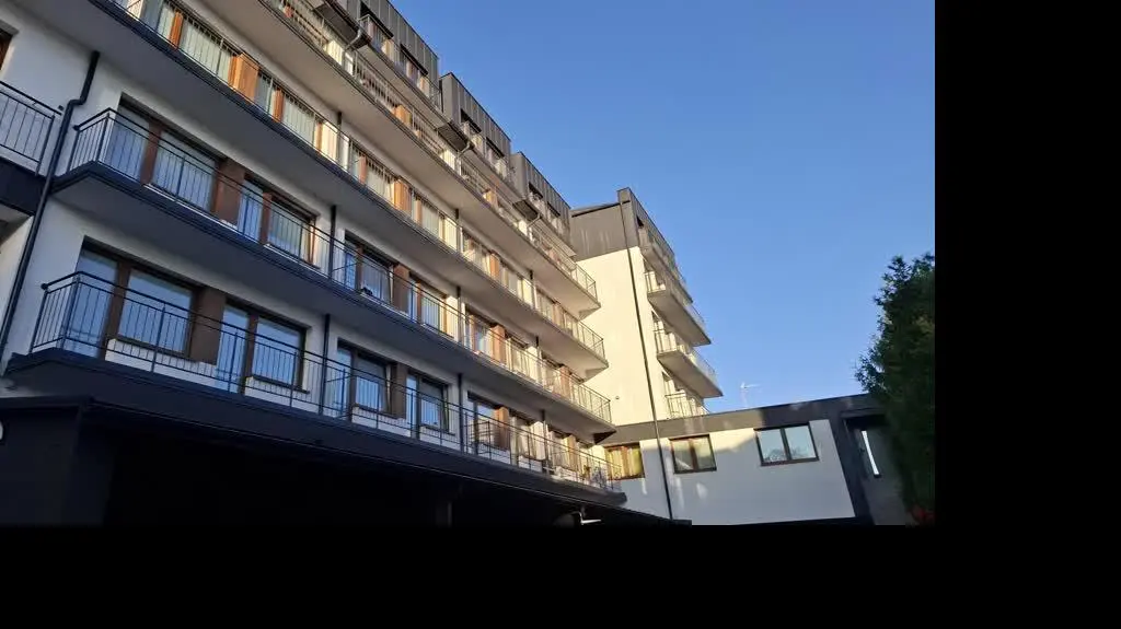 Samowole budowlane przy ulicy Centralnej w Krakowie