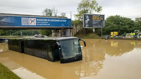 Mecz z Polakami przełożony z powodu powodzi. Nie wszystkim się to podoba