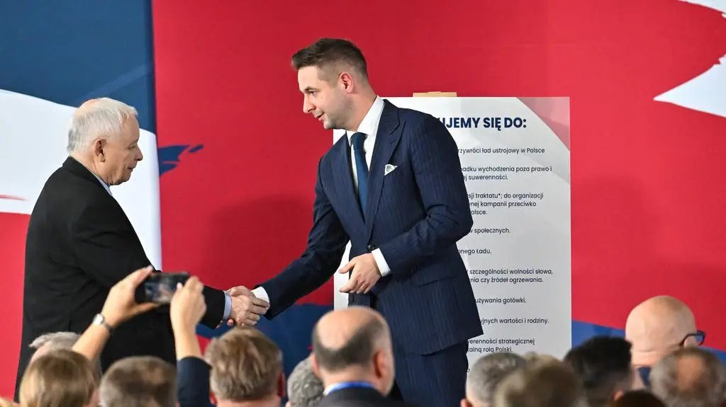 Jarosław Kaczyński i Patryk Jaki podpisali 10-punktową deklarację