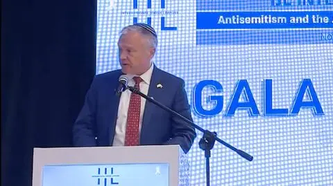 Ambasador USA w Polsce Thomas Rose podczas wystąpienia w Warszawie