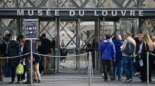 Kolejne aresztowania w sprawie kradzieży w Luwrze