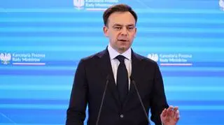 "Wstyd i hańba, że prezydent nie podpisuje ustawy". Konferencja ministrów