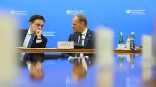 Minister finansów Andrzej Domański i premier Donald Tusk