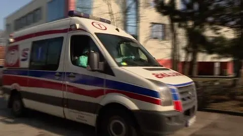 Jechali razem autobusem. Zaraził się koronawirusem