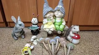 Kradła figurki z dziecięcych grobów i ozdabiała nimi swój ogród