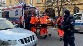 Policjant postrzelony w bramie przy ulicy Inżynierskiej