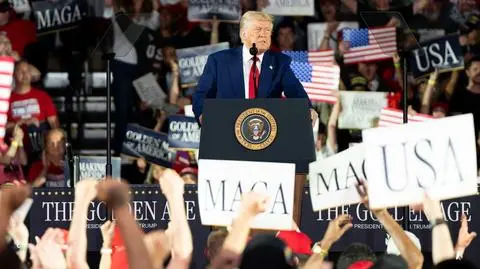 Prezydent USA Donald Trump podczas wiecu w Michigan