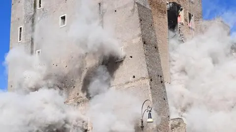 Runęła część średniowiecznej wieży