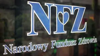 "Okradli Polaków ze składek zdrowotnych"? NFZ wyjaśnia