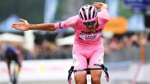 Giro Del Toro. Lider zdobył Bormio i pokłonił się publiczności