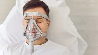 Bezdech senny zależy od poziomu dopaminy. Ważne odkrycie polskich naukowców