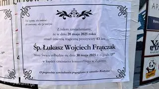 W całym Zgierzu miało pojawić się kilkaset nekrologów informujących o śmierci radnych i ich pogrzebie