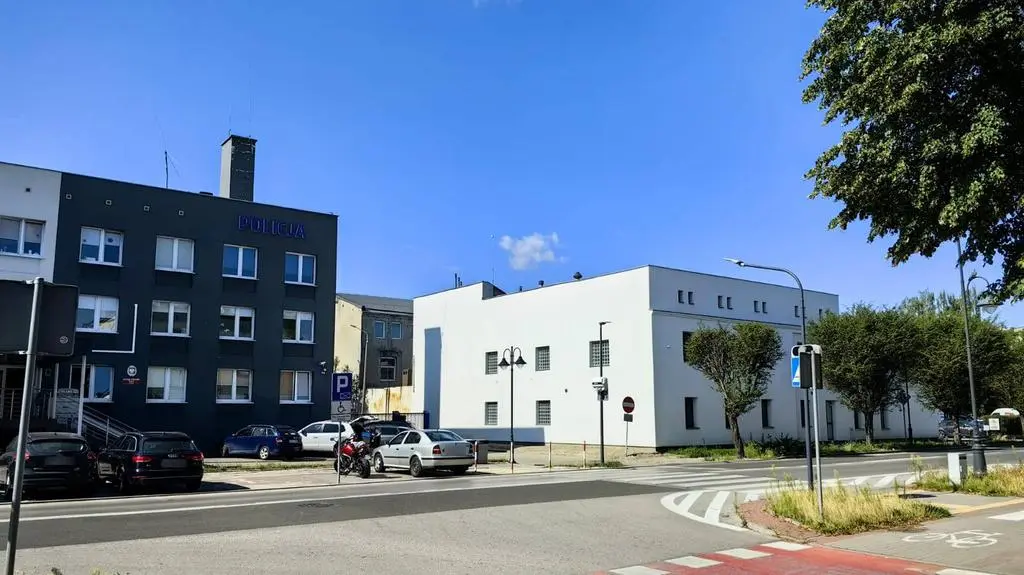 Mural został przykryty styropianem