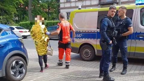 Jelenia Góra. Przetrzymywał i bił 51-latkę
