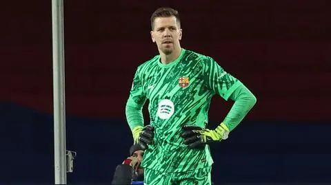 "Przytłoczony" Szczęsny i "strzelec wyborowy" Lewandowski 